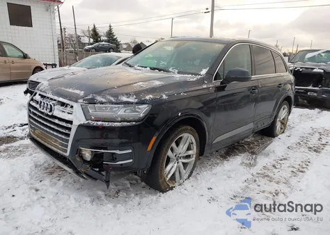2018 Audi Q7 3.0T Premium z USA, uszkodzony, nr VIN WA1VAAF79JD054995